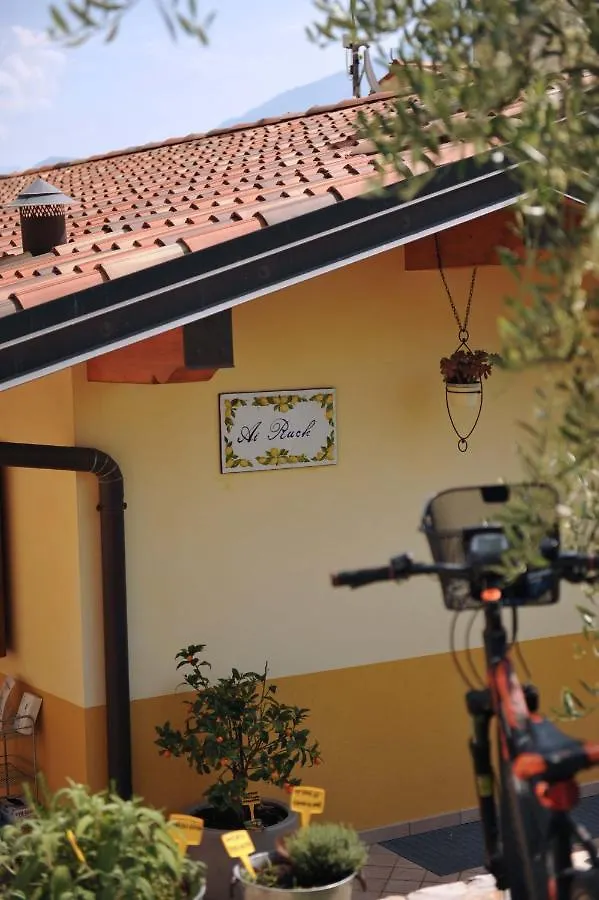 Apartment Appartamento Ai Ruck Limone sul Garda Italy